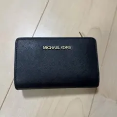 MICHAEL KORS 二つ折り財布 黒