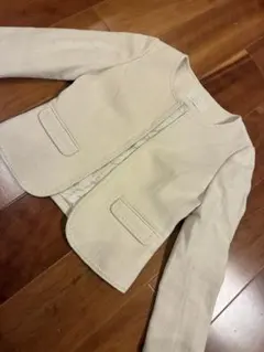 anySiS ベージュ ノーカラージャケット 9号