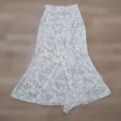 SNIDEL Sustainableバリエプリントスカート BEG