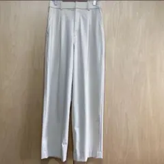 ユニクロ　タックワイドパンツ　ナチュラル　S