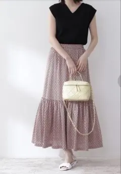 【N. Natural Beauty Basic】幾何学プリントティアードMのサムネイル