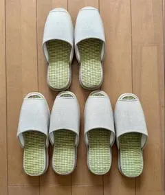 Item thumbnail for item 750bdf0f-b343-4140-90e5-18df82f595d3