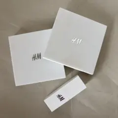 H&M アイシャドウパレット 2種 & リップセットのサムネイル