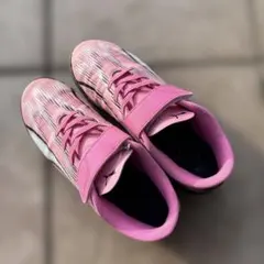 PUMA ピンク サッカーシューズ 23cm