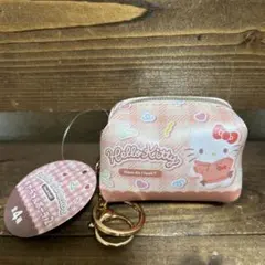 （新品未使用）サンリオキャラクターズ　キャラメルポーチ　ハローキティ
