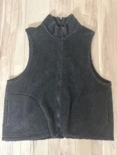 美品 ENGINEERED GARMENTSリバーシブルグレーブラウンベスト - メルカリ