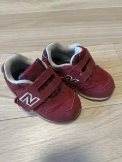 New Balance 赤 ベビーシューズ　12.5cm