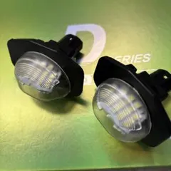 LEDライセンスランプ 36連 トヨタ用　ヴェルファイア　アルファードのサムネイル