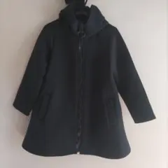 黒 フード付きジャケット