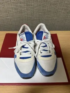 Reebok スニーカー