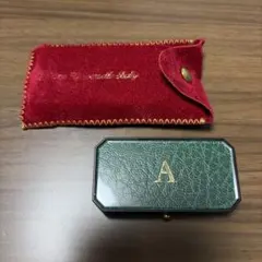 OFFICINE UNIVERSELLE BULY リップバーム　ケース付きのサムネイル