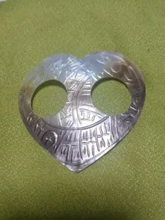 ハート型貝殻パレオどめ
