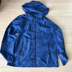 ユニクロ　ウインドブレーカー　ネイビー150