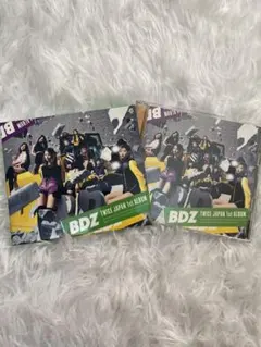 Item thumbnail for item da436424-612d-49ba-8675-34195c5a32eb