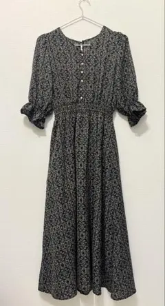 Item thumbnail for item e42229e1-17f1-459d-bfc8-46dc4394f67c