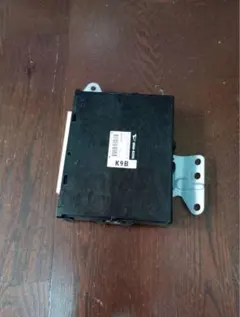 リンカーン ナビゲーター Motorola BVN1 ECU 3端子 - メルカリ