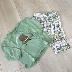 キッズ　パジャマ上下セット