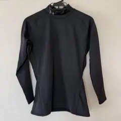 UNDER ARMOUR UAフィッティド ノベルティ ロングスリーブ