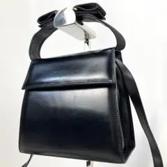 サルヴァトーレフェラガモ ヴァラリボン 2way ショルダー紐取り外し可 黒