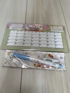 キャラクター 卓上カレンダーとペン セット