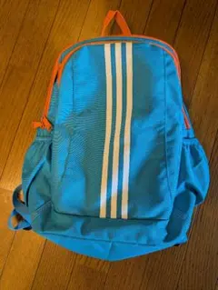 adidas 青 リュック