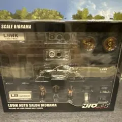 LBWK AUTO SALON DIORAMA 1:64