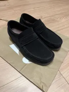 Clarks ワラビーローファー(ブラックスエード)