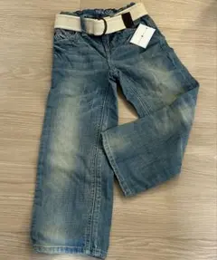 新品TOMMY HILFIGER デニムパンツ ベルト付き　110sizeのサムネイル