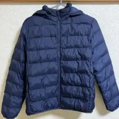 ユニクロ ライトウォームパデットパーカ　150cm ネイビー