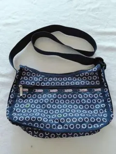 LeSportsac ショルダーバッグ　ネイビー
