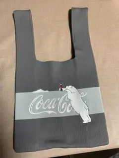 グラニフ×コカコーラ　シロクマ　ニットトートバッグのサムネイル