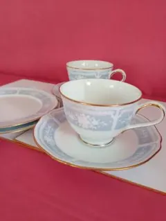 ノリタケ　レースウッドゴールド　カップ＆ソーサ2客　プレート(15.5cm)2枚