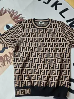 ご*ン様 FENDI FFズッカ ニットセットアップ 38 タグ付 o - メルカリ