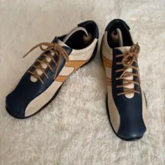 Item thumbnail for item 9a79ce1e-08b8-45d1-86fc-02ae0fbe264d