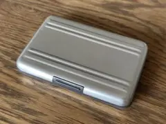 BUFFALO 16枚収納 SD MicroSDカード アルミケース シルバー