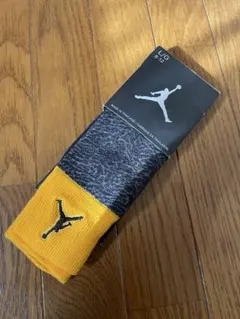 新品 JORDAN ソックス　エレファント柄　グレー オレンジ　NIKEのサムネイル