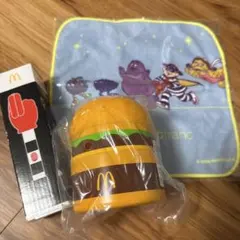【新品未使用】マック 福袋 スープジャー ハンドキャッチャー ハンドタオル
