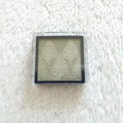 ♡MAQuillAGE♡アイシャドウ♡のサムネイル