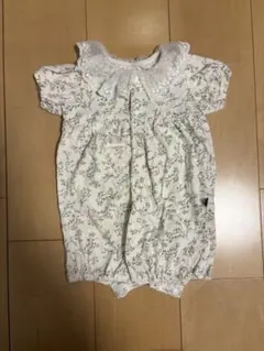 futafuta 花柄ロンパース