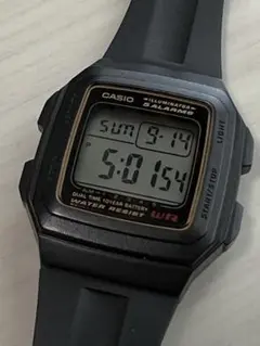 【美品】CASIO　カシオ　F-201WA-9AJH　チープカシオ　デジタル時計