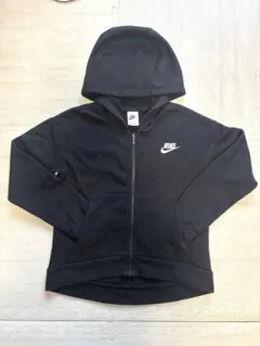 Nike キッズ　ナイキパーカー　裏起毛⭐︎150☆