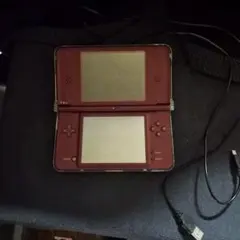 任天堂DS i LL本体 ワインレッド