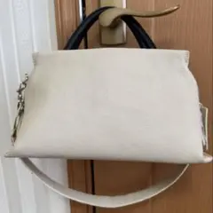 ポティオール ショルダーバッグ