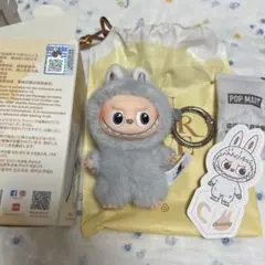 POP MART PIN FOR LOVE イニシャル ラブブ　ぬいぐるみ　C