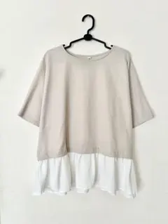 ワッフル素材 裾フリル 半袖トップス ベージュ×ホワイト　ペプラム　夏服のサムネイル