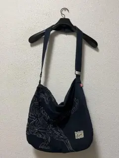 オニツカタイガー　虎刺繍キャンバスショルダーバッグ　/ダークネイビー　アシックス