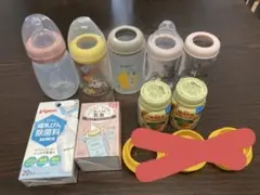 哺乳瓶 5本+除菌料+液体ミルク