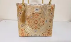 高級正絹　袋帯リメイクした手提げバッグ　ゴール　タッセル付き　　2