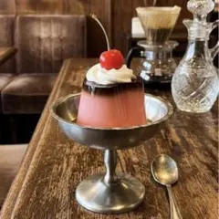 昭和レトロ 純喫茶のプリンアラモード 食品サンプルの フェイク