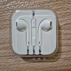 【新品・未使用】Apple純正 EarPods（3.5mm プラグ）イヤホン